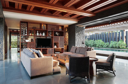 Nhà đá nghĩ dưỡng giữa lòng bali