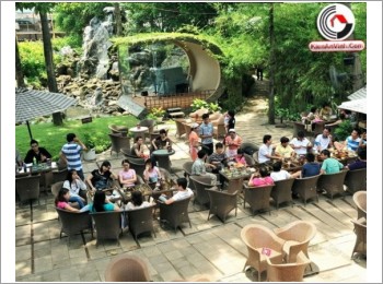 Thiết kế cafe sân vườn lãng mạn Thiết kế cafe sân vườn lãng mạn