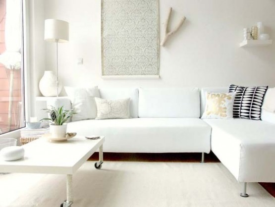 Thiết kế nội thất phòng khách với gam màu trắng