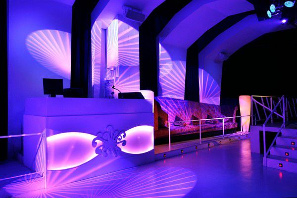 mau thiet ke quan bar club sang dep 01
