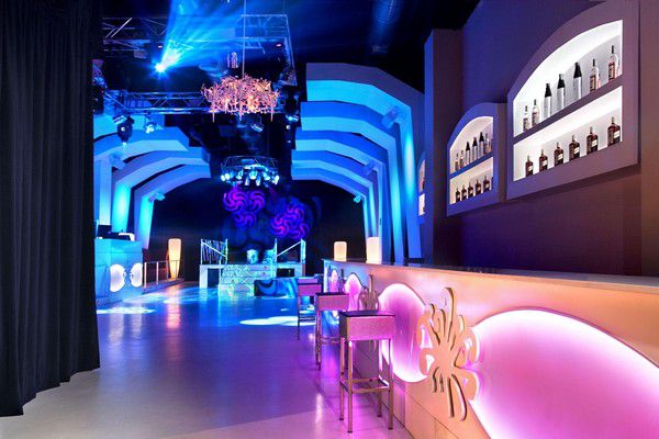 mau thiet ke quan bar club sang dep 06